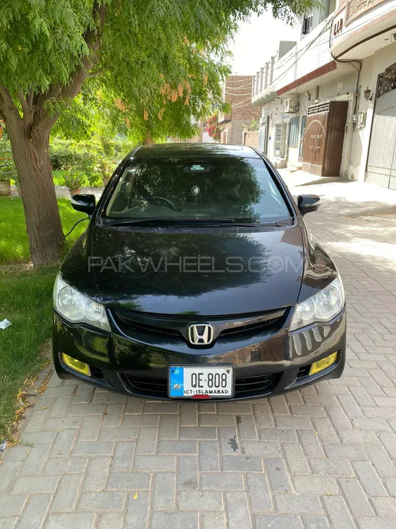 Honda Civic 2010 for Sale in Pir mahal Image-1