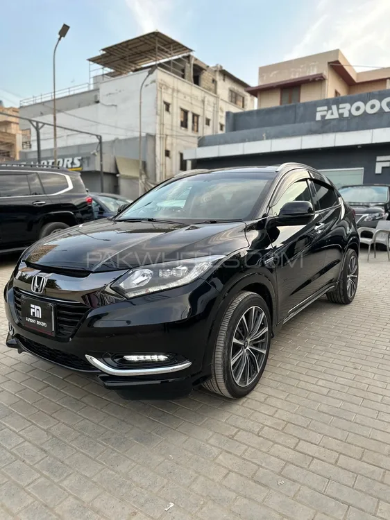 Honda Vezel 2016 for Sale in Karachi Image-1