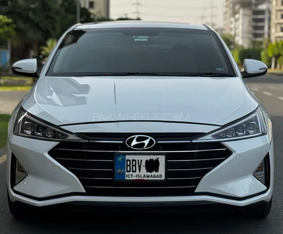 Hyundai Elantra 2023 for Sale in Lahore Image-1