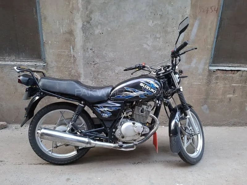 Suzuki GS 150 SE 2019 for Sale Suzuki GS 150 SE 2019 for Sale Image-3