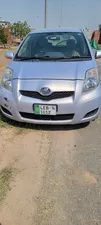 Toyota Vitz F 1.0 2011 for Sale