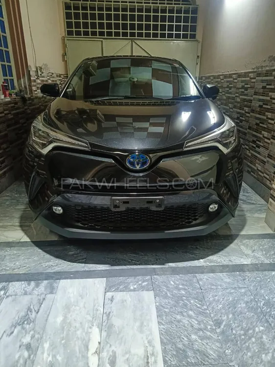 Toyota C-HR 2019 for Sale in Gujranwala Image-1