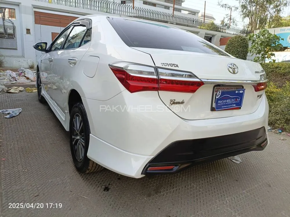 Toyota Corolla 2019 for Sale in Karachi Toyota Corolla 2019 for Sale in Karachi Image-6