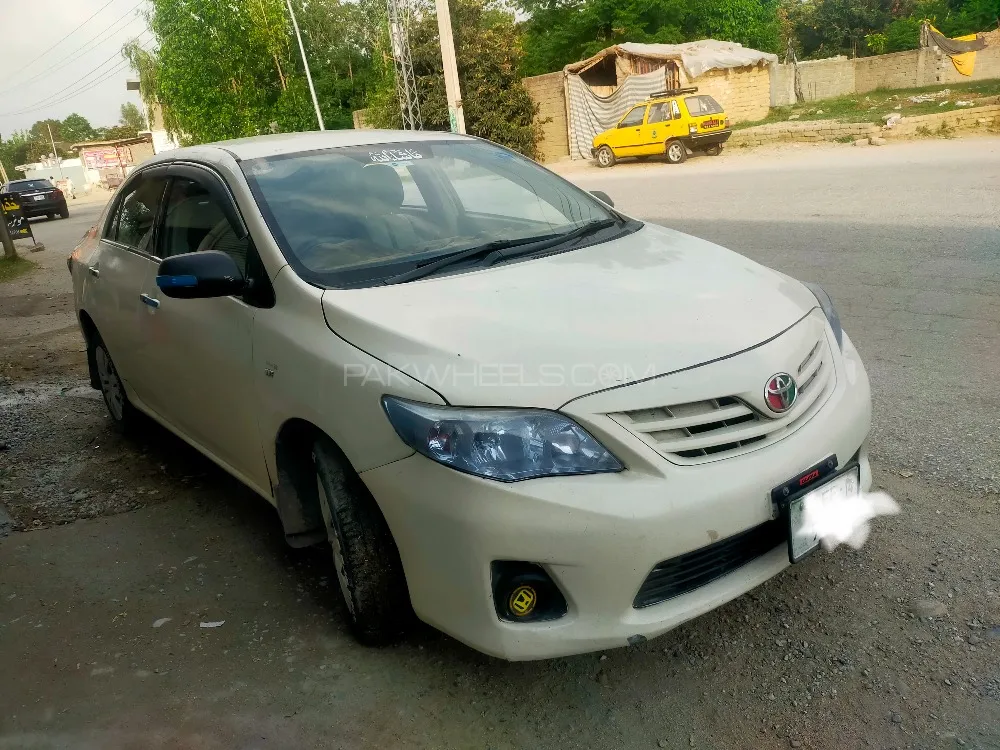 Toyota Corolla 2014 for Sale in Mardan Image-1