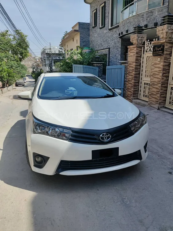 Toyota Corolla 2015 for Sale in Rawalpindi Image-1