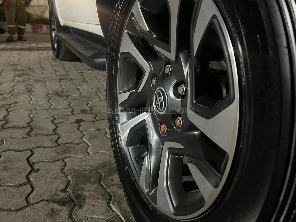 Toyota Fortuner 2024 for Sale in Peshawar Image-1