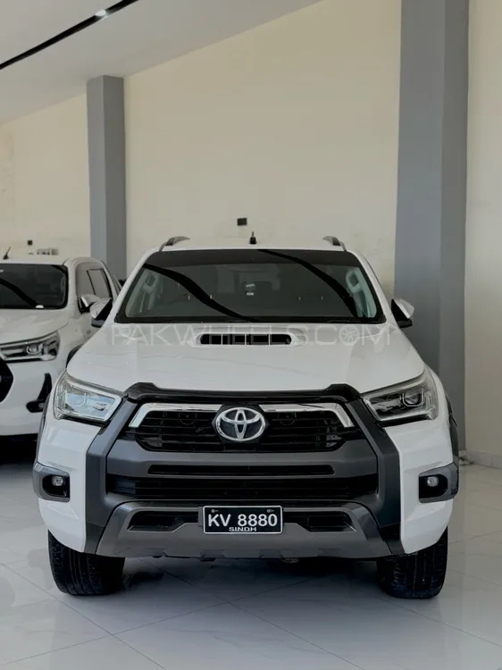Toyota Hilux 2017 for Sale in Peshawar Image-1