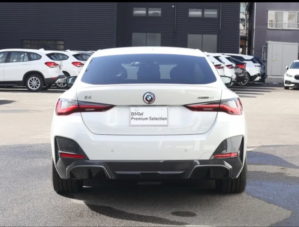 BMW i4 2022 for Sale in Lahore BMW i4 2022 for Sale in Lahore Image-2