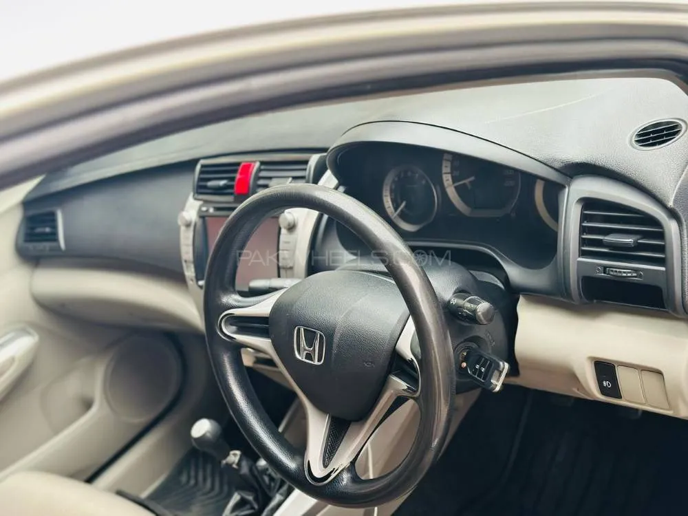 Honda City 2015 for Sale in Multan Image-1