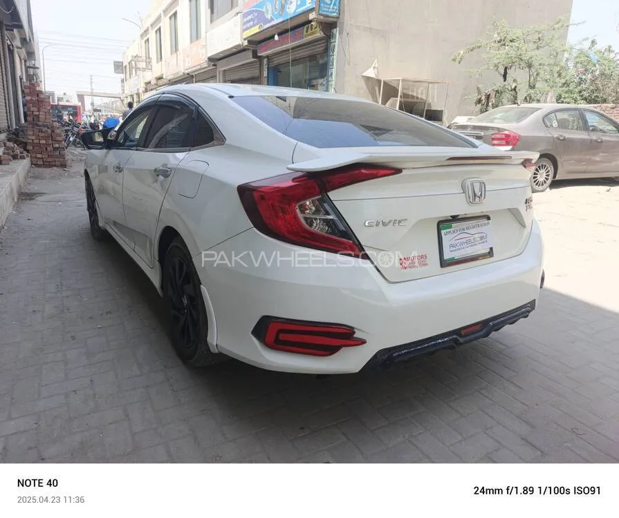 Honda Civic 2016 for Sale in Lahore Honda Civic 2016 for Sale in Lahore Image-6