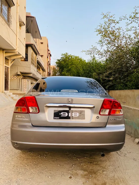 Honda Civic 2004 for Sale in Karachi Image-1