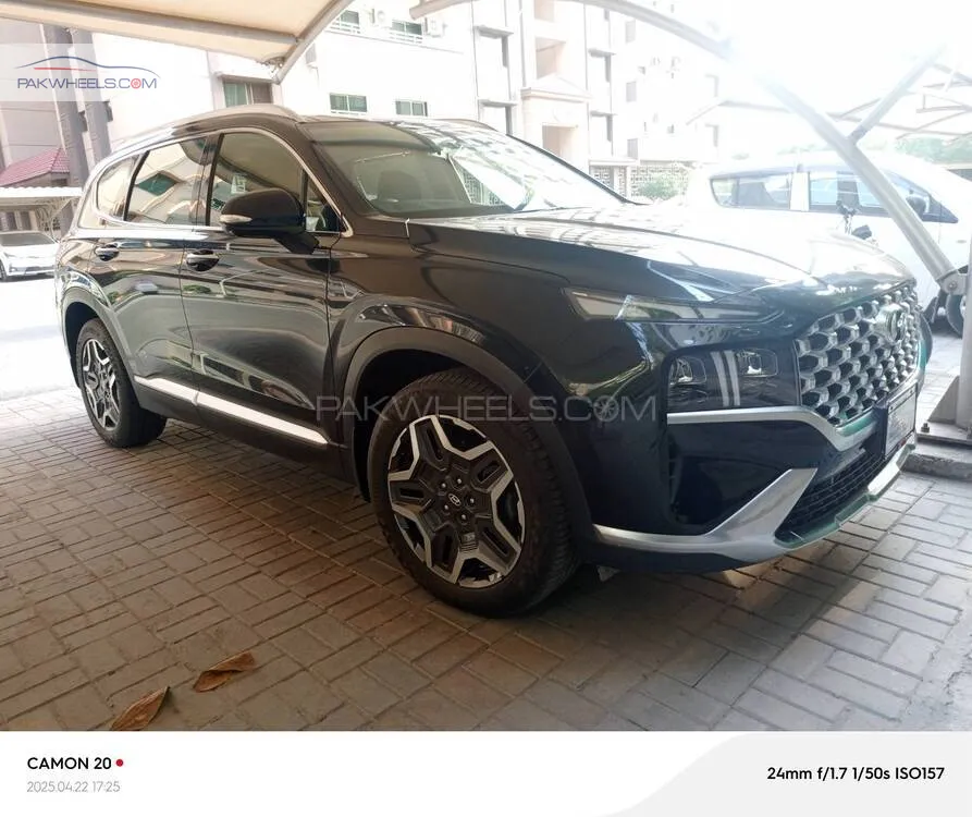 Hyundai Santa Fe 2024 for Sale in Lahore Hyundai Santa Fe 2024 for Sale in Lahore Image-2