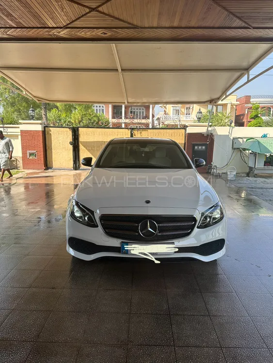 Mercedes Benz E Class 2020 for Sale in Gujranwala Image-1