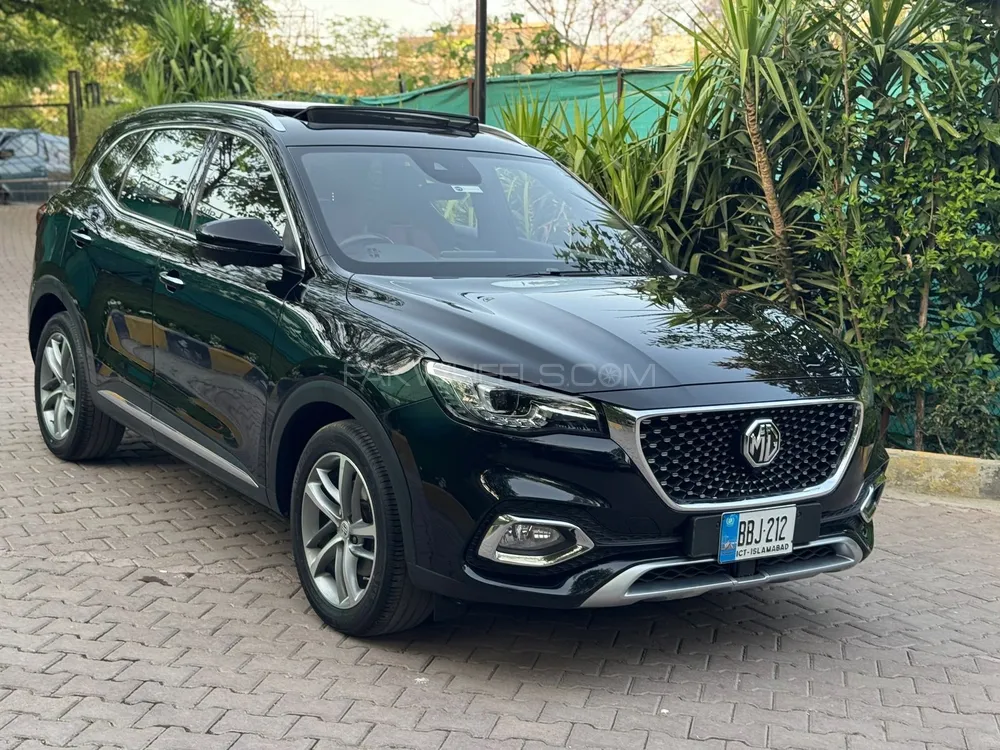MG HS 2023 for Sale in Islamabad Image-1