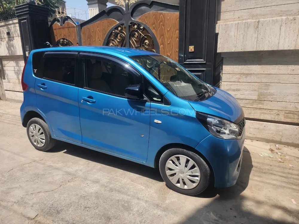 نسان ڈیز 2014 for Sale in فیصل آباد Image-1