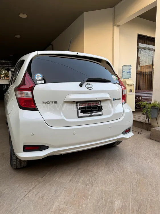 Nissan Note 2018 for Sale in Karachi Image-1