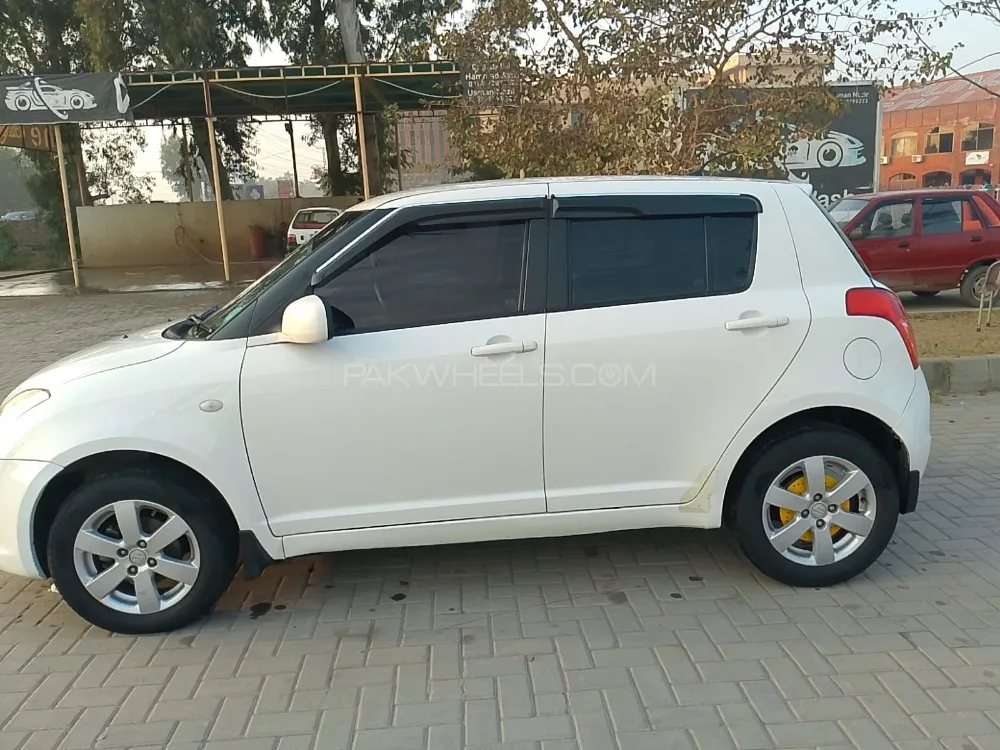 Suzuki Swift 2016 for Sale in Jhelum Image-1