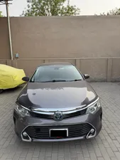 Toyota Camry Hybrid 2015 for Sale