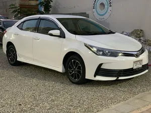 Toyota Corolla XLi VVTi 2015 for Sale