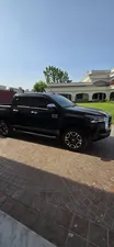 Toyota Hilux Revo V Automatic 2.8 2022 for Sale