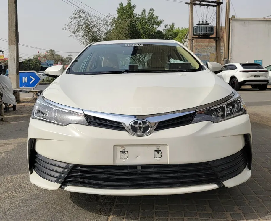 Toyota Corolla 2018 for Sale in Hasilpur Image-1