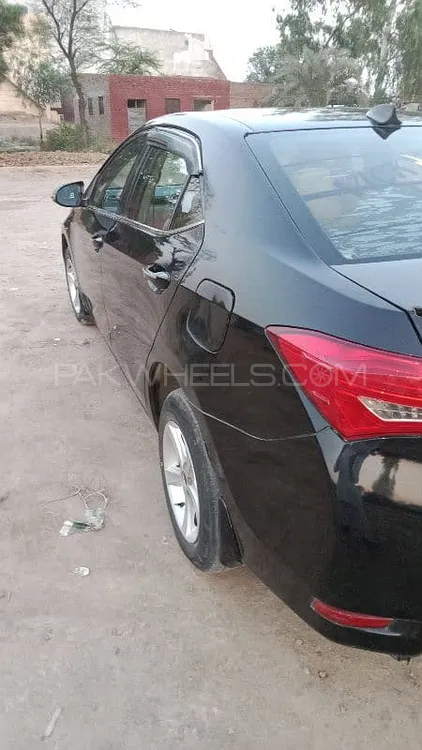Toyota Corolla 2015 for Sale in Pattoki Image-1