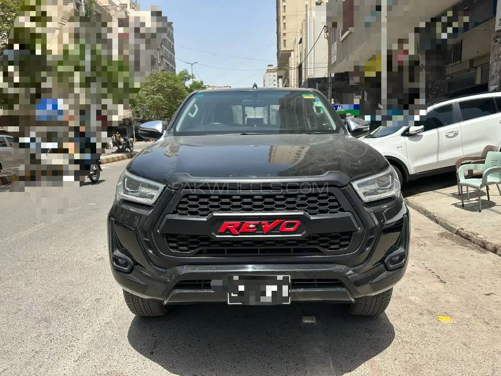 Toyota Hilux 2021 for Sale in Karachi Image-1