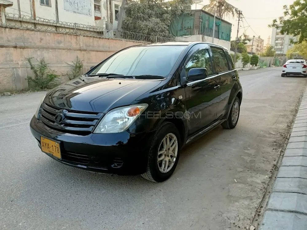 Toyota IST 2007 for Sale in Karachi Image-1