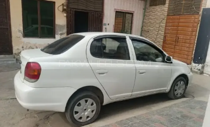 Toyota Platz 1999 for Sale in Karachi Image-1