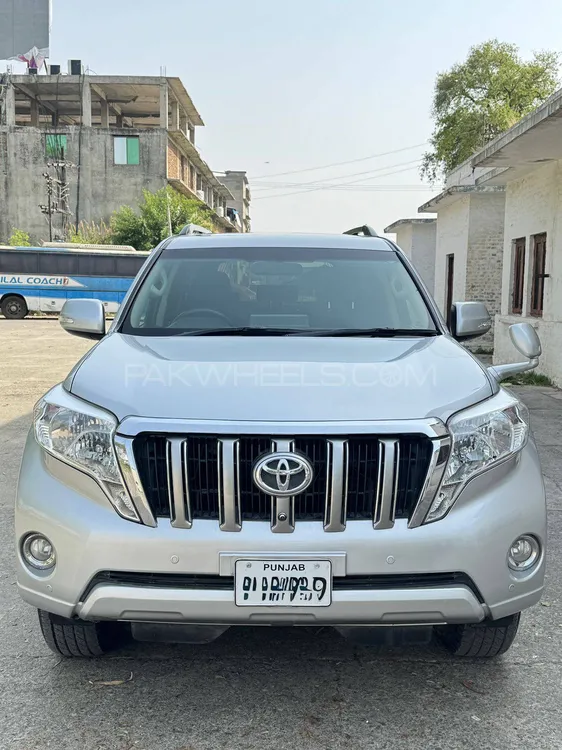 Toyota Prado 2016 for Sale in Mardan Image-1
