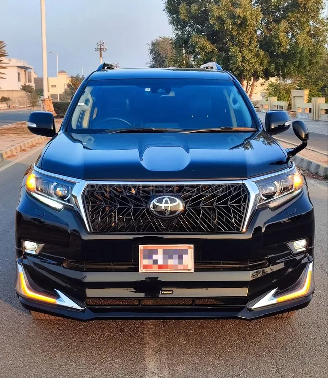 Toyota Prado 2019 for Sale in Multan Image-1