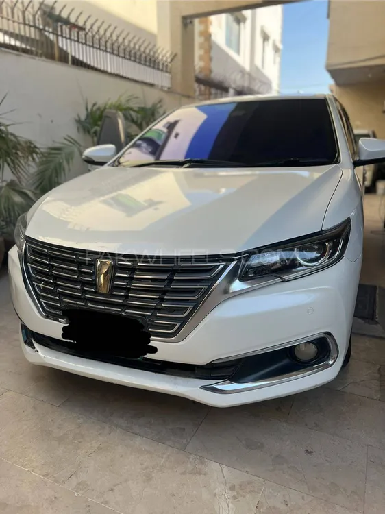 Toyota Premio 2016 for Sale in Karachi Image-1