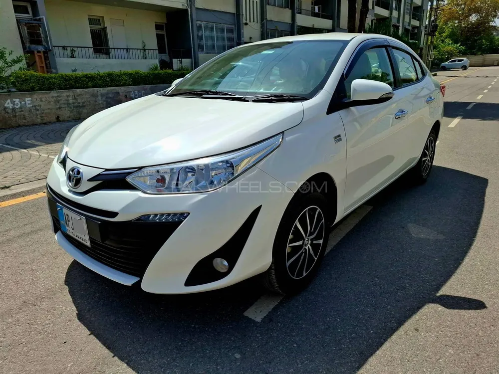 Toyota Yaris Sedan 2021 for Sale in Islamabad Image-1