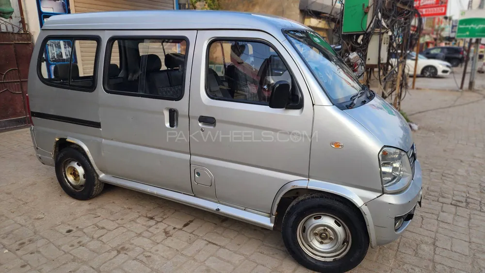 FAW X-PV 2013 for Sale in Lahore Image-1