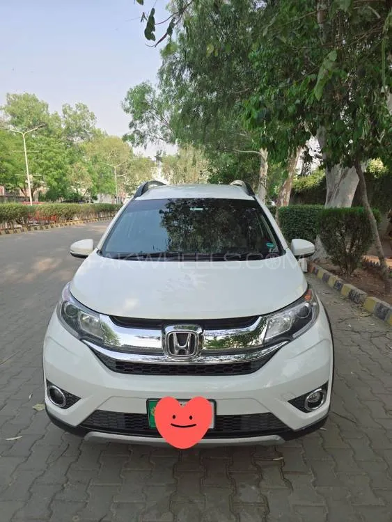 Honda BR-V 2017 for Sale in Lahore Image-1