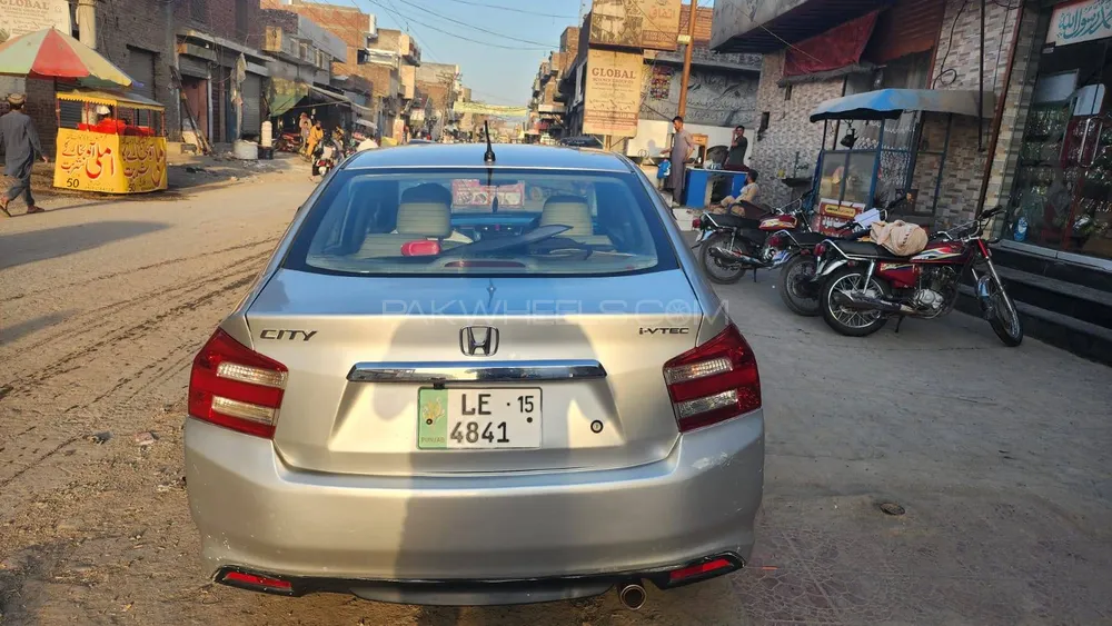 Honda City 2015 for Sale in Gujranwala Image-1