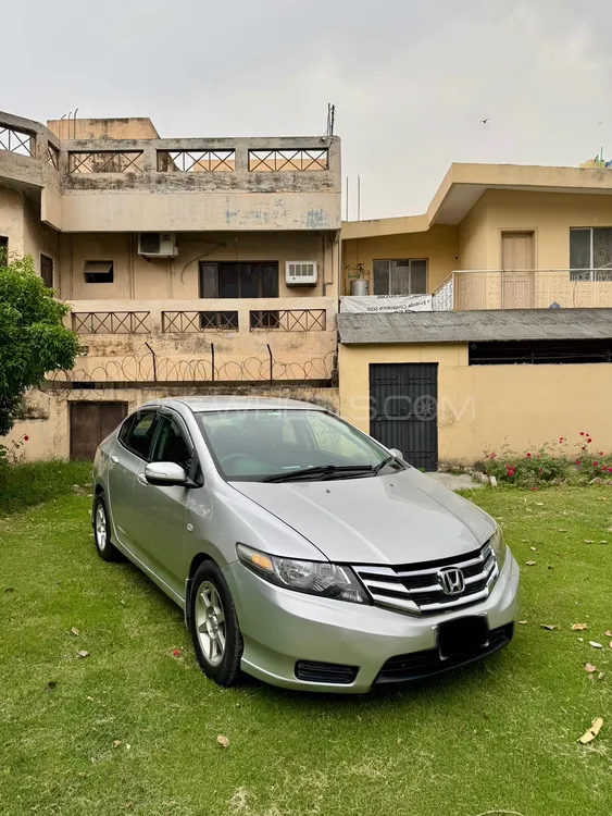 Honda City 2011 for Sale in Islamabad Image-1