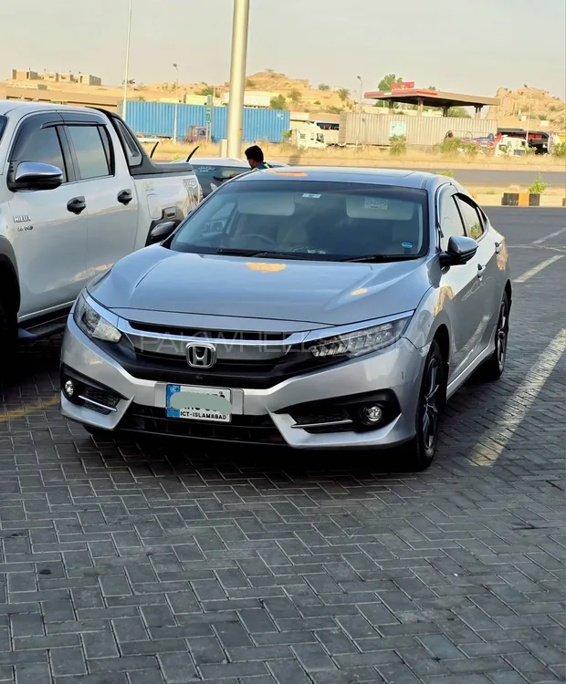 Honda Civic 2020 for Sale in Mardan Image-1