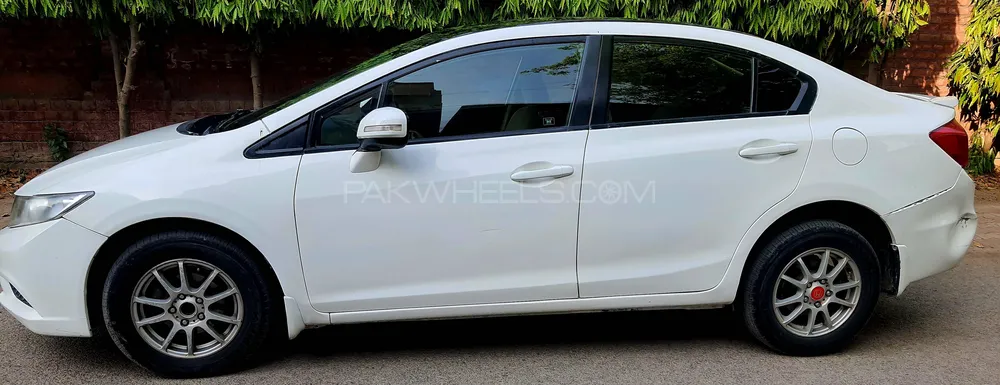 Honda Civic 2013 for Sale in Lahore Image-1