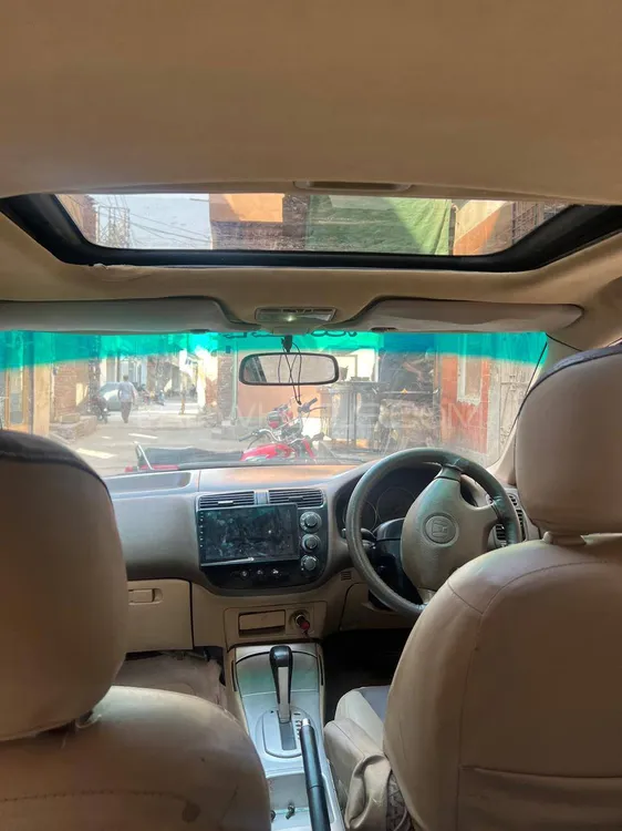 Honda Civic 2004 for Sale in Faisalabad Image-1