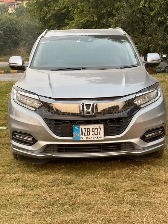 Honda Vezel 2018 for Sale in Islamabad Image-1