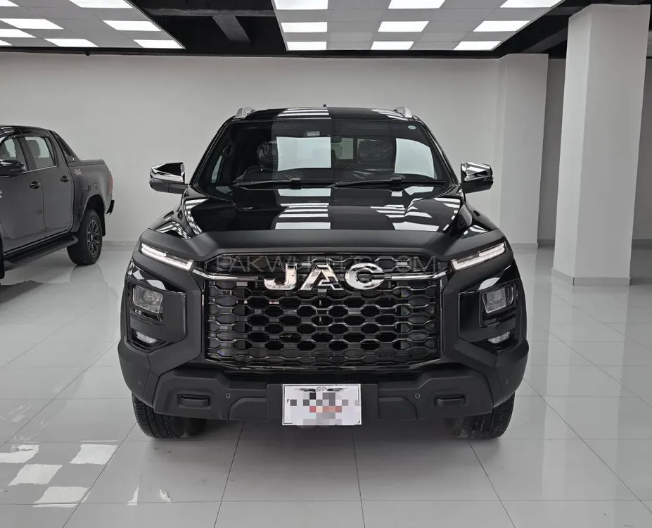 JAC T9 2025 for Sale in Islamabad Image-1
