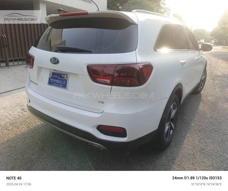 KIA Sorento 2021 for Sale in Lahore KIA Sorento 2021 for Sale in Lahore Image-4