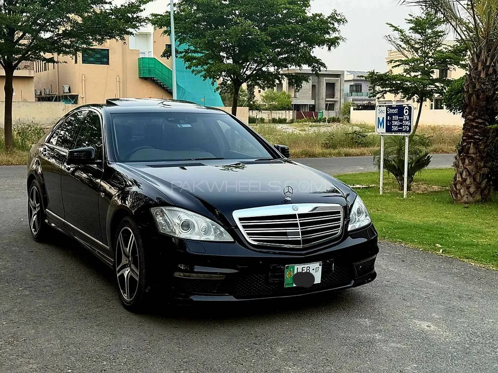 Mercedes Benz S Class 2006 for Sale in Lahore Image-1