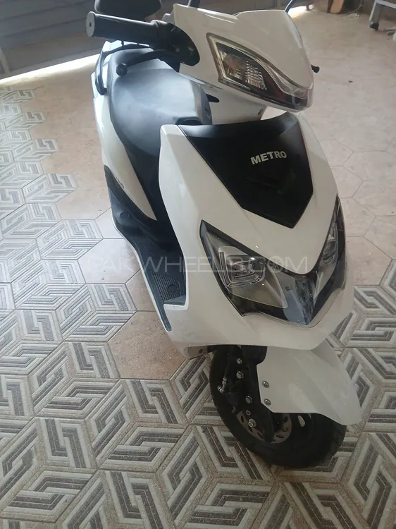 Metro Thrill 2025 for Sale Image-1