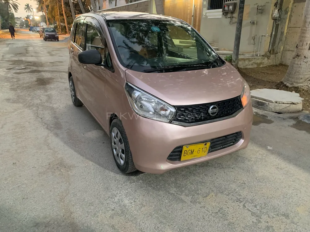 Nissan Dayz 2015 for Sale in Karachi Image-1