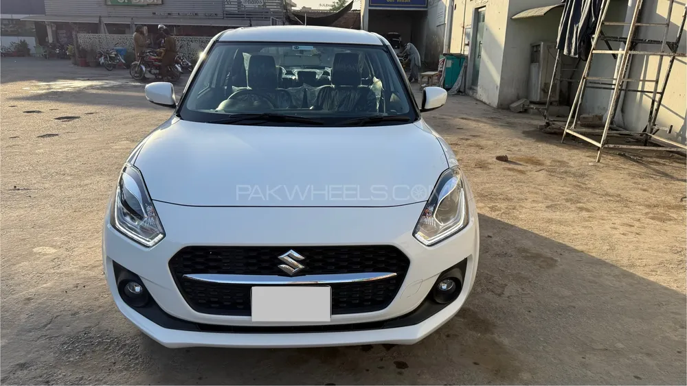 Suzuki Swift 2025 for Sale in Sialkot Image-1