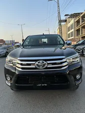 Toyota Hilux Revo V Automatic 3.0  2019 for Sale