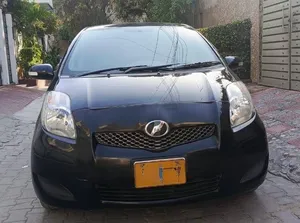 Toyota Vitz F 1.0 2009 for Sale