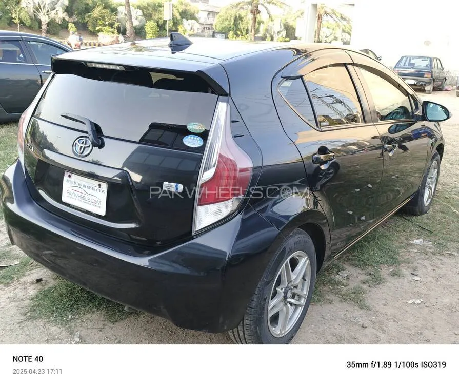 ٹویوٹا اکوا 2015 for Sale in لاہور ٹویوٹا اکوا 2015 for Sale in لاہور Image-5